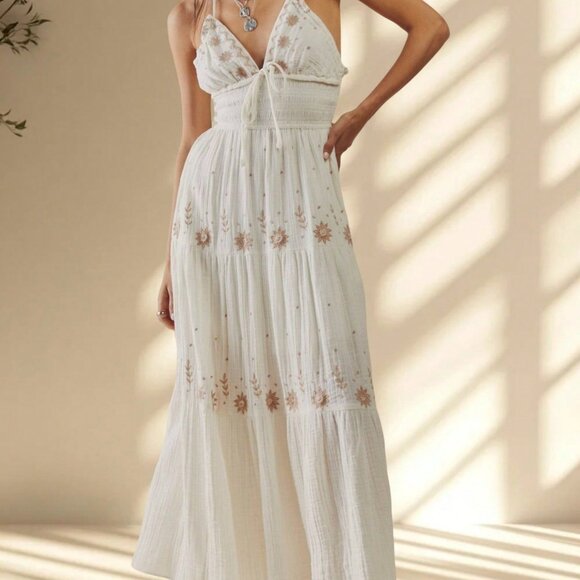 Dresses & Skirts - White Boho Women's Floral Embroidery Maxi Sundress